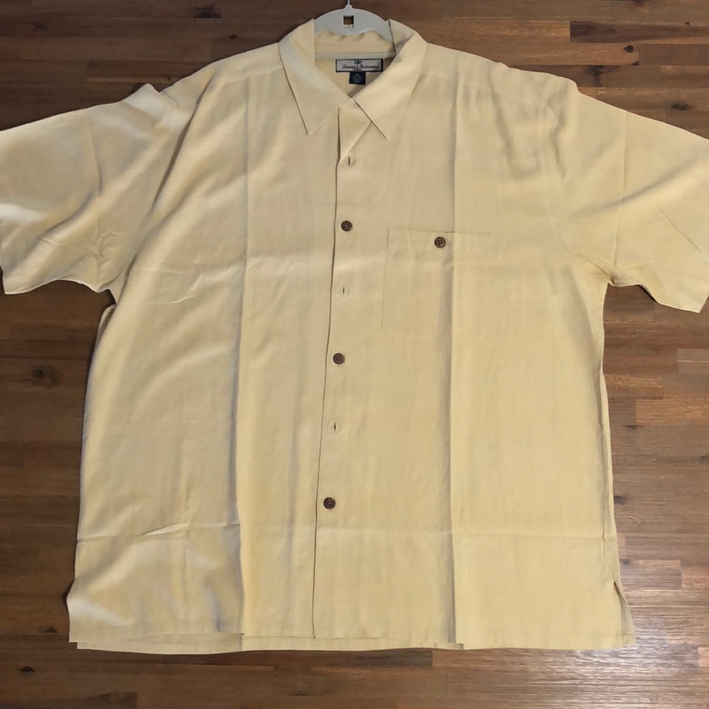 Tommy Bahama 100% silk XXL button up casual shirt